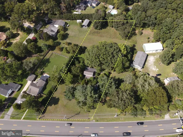 4558 Mountain Rd, Pasadena, MD 21122