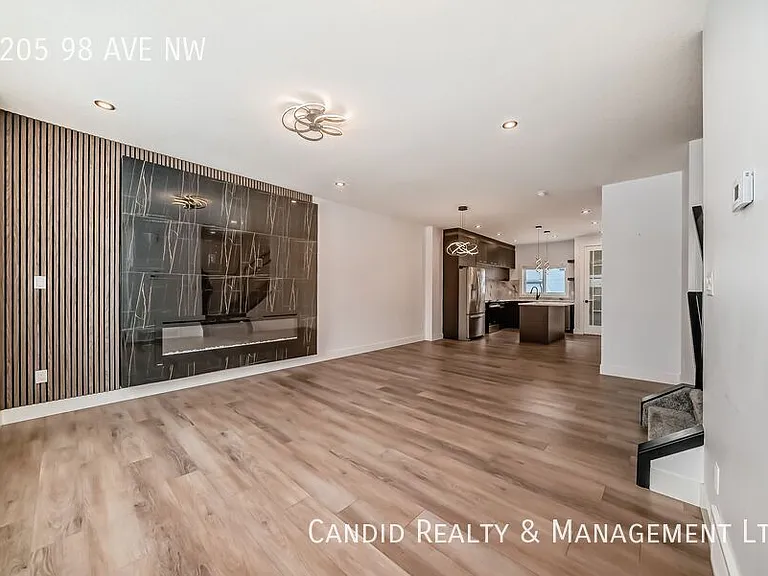 8205 98th Ave NW — Photo 12