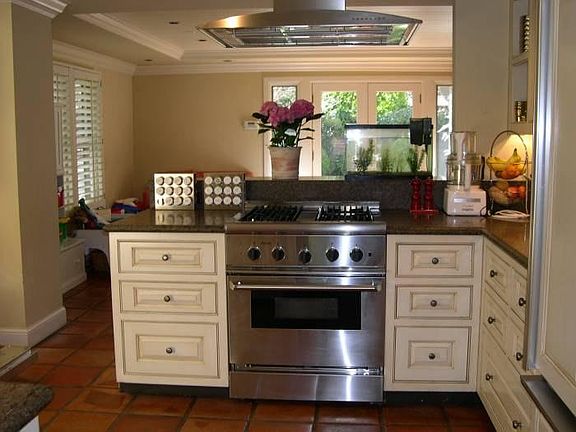 Kitchen / Family Room