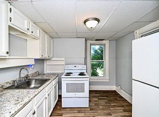 825 7th St NW APT 2, Canton, OH 44703