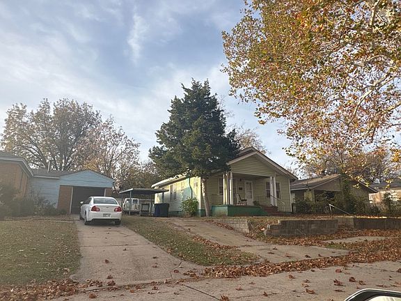 3rd image of 1512 NE 15th St
