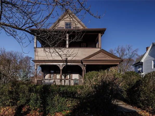 20 Evergreen St, Rochester, NY 14605