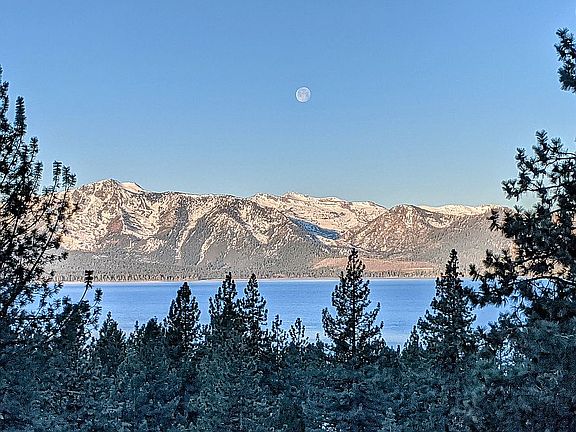 Moonrise Morning 4/28/2021