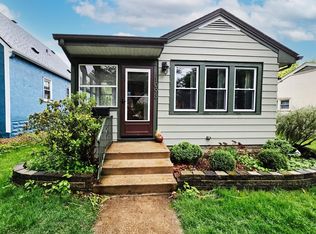 1093 Smith Ave S, West Saint Paul, MN 55118