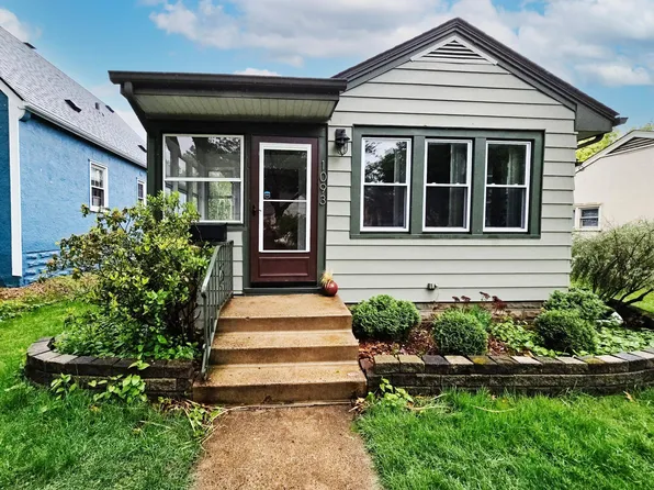 1093 Smith Ave S, West Saint Paul, MN 55118