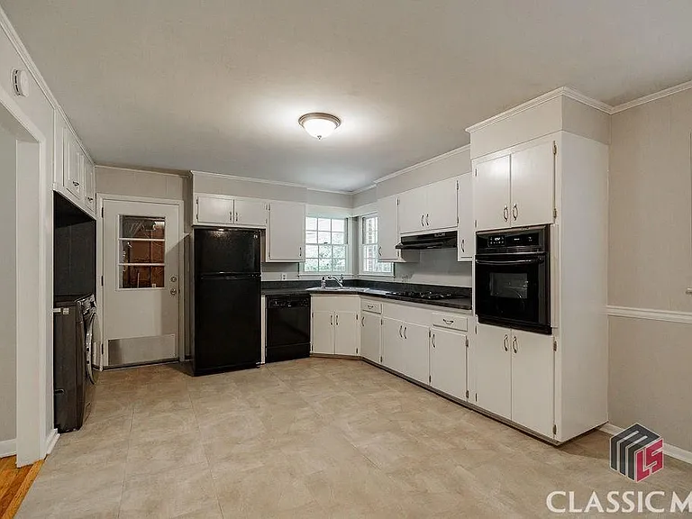 184 Jarnigan Dr — Photo 1
