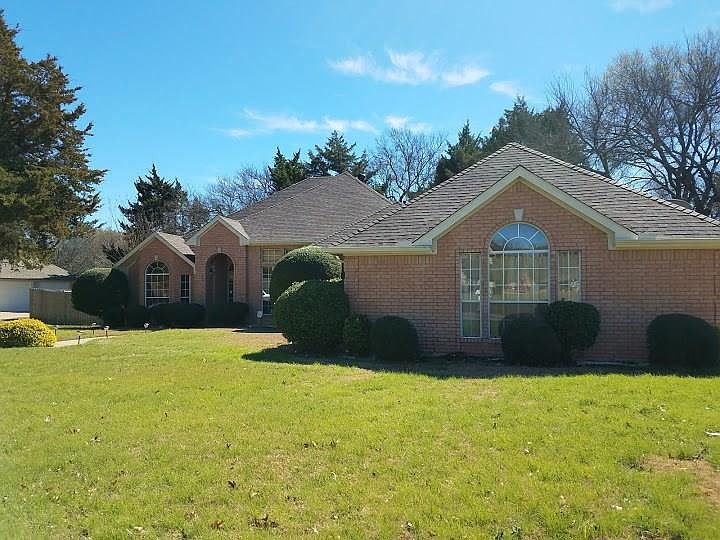 1st image of 111 Rocky Creek Dr