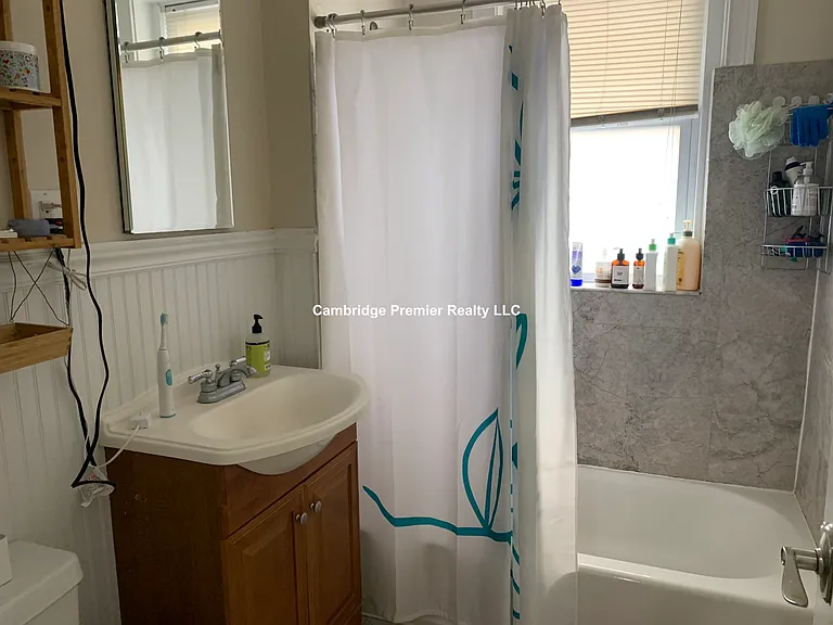 281 Harvard St #41 — Photo 10