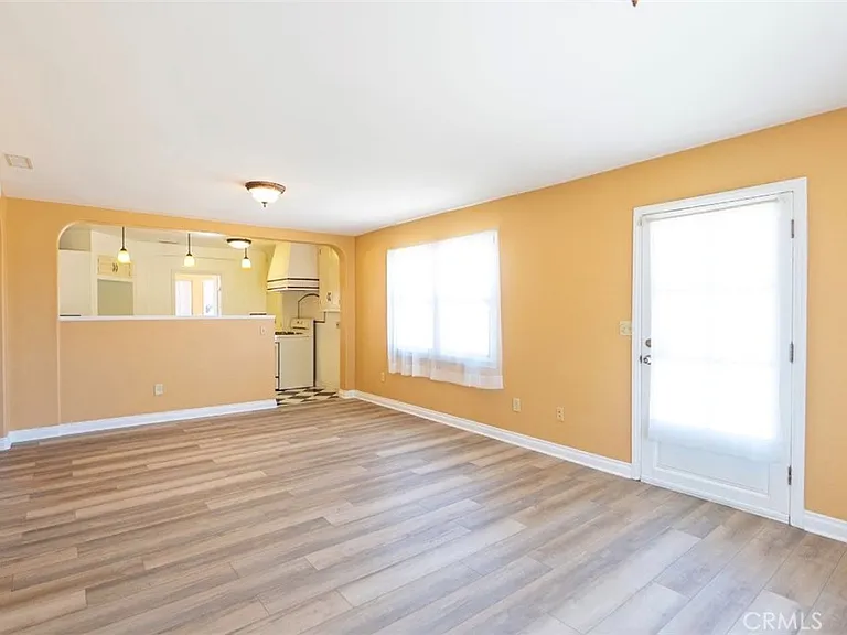 1188 Witt St — Photo 6
