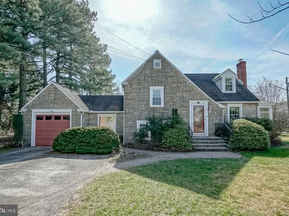 9 Parkwood Rd, Pennsville, NJ 08070