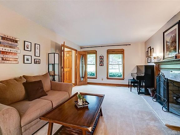 5th image of 1739 Woodland Trl