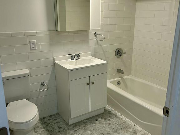 3rd image of 155 River St #Bb
