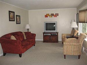 5th image of 424 McConkey Dr