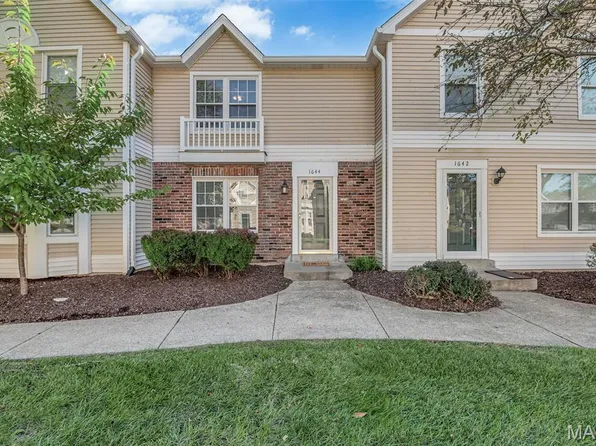 1644 Florine Blvd, Saint Charles, MO 63303