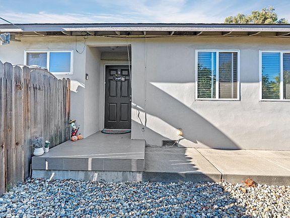 3rd image of 10448 Hartford Court