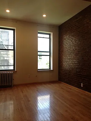 Rented by AD Real Estate Investors | media 22