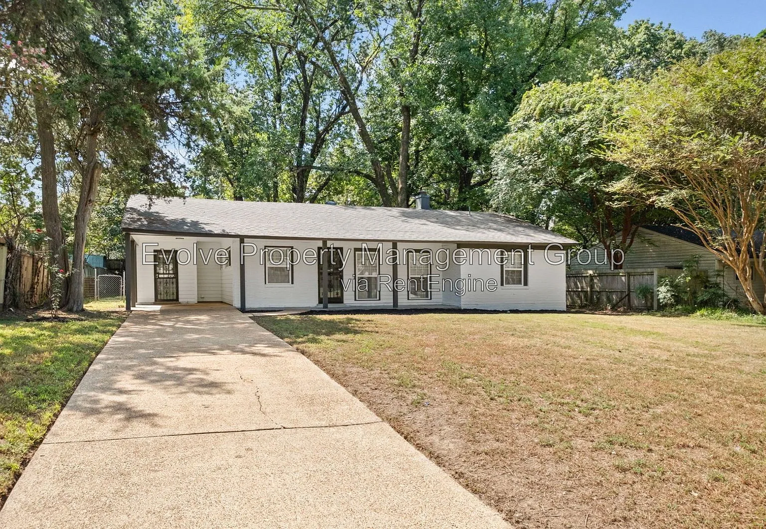 4 bed, 2.0 bath, 1577 sqft, $2,095 — Photo 2
