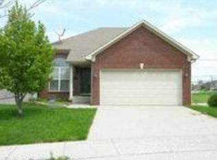 2728 Crystal Falls Rd, Lexington, KY 40509