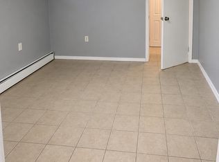 183 Byfield St #R, Providence, RI 02905