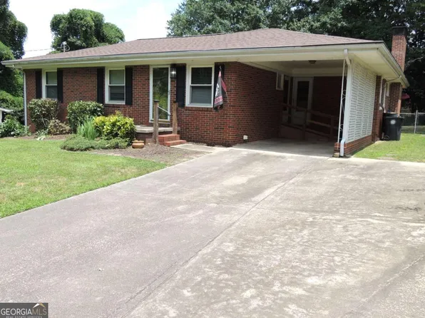 1144 Piedmont Pl, Gainesville, GA 30501