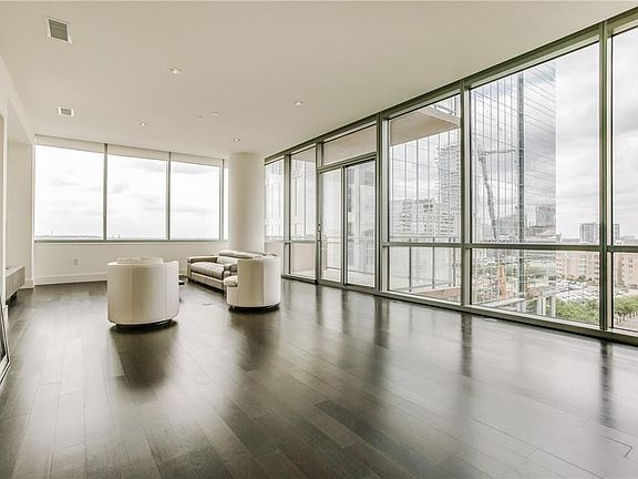 3rd image of 2200 Victory Ave APT 707
