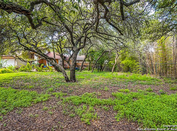 3rd image of 3402 Wellsprings Dr