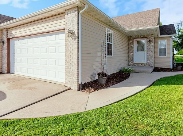 348 Jarvis Ct #B, Troy, IL 62294