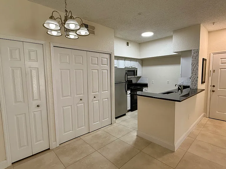 8300 Elm Park Dr #7111 — Photo 4