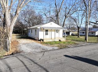 102 Sycamore St, Greeneville, TN 37745