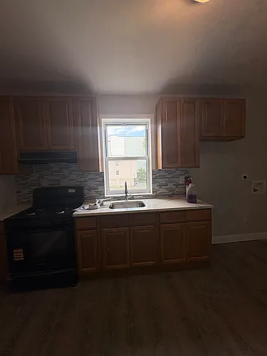 684 S 11th St #3 Photo 1