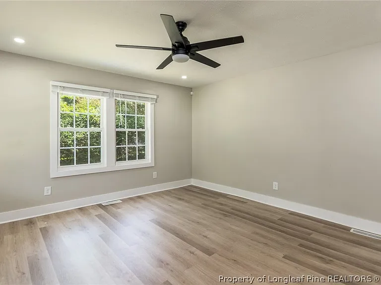 216 Circle Ct — Photo 19