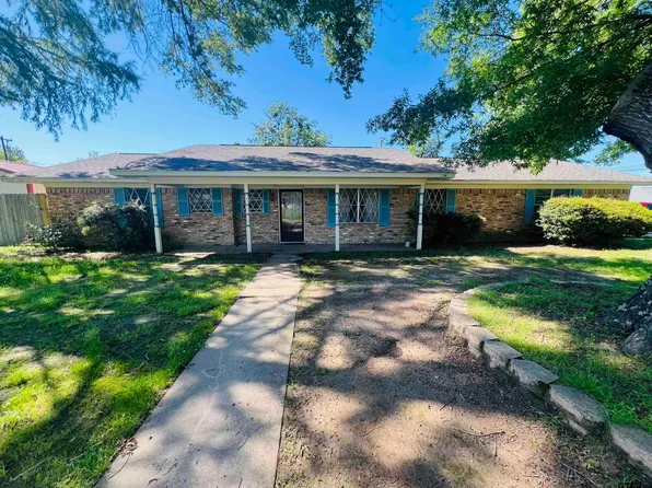 500 Helena St, Winnsboro, TX 75494