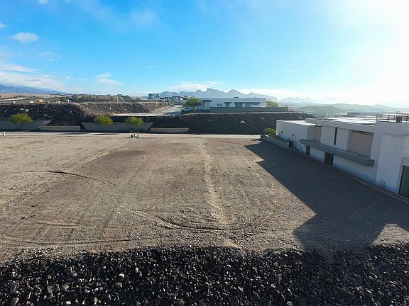 4th image of 2222/2226 Harbor Way