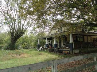 581 McCroskey St, Englewood, TN 37329