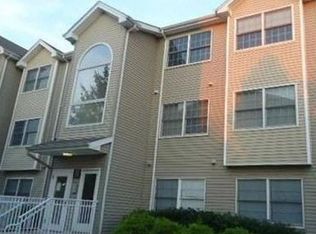 815 Edpas Rd, New Brunswick, NJ 08901