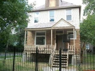5256 W Ferdinand St, Oak Park, IL 60644