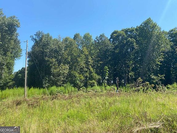4th image of 1028 Oak Grove Rd