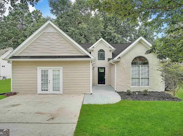 335 Fallview Dr, McDonough, GA 30253
