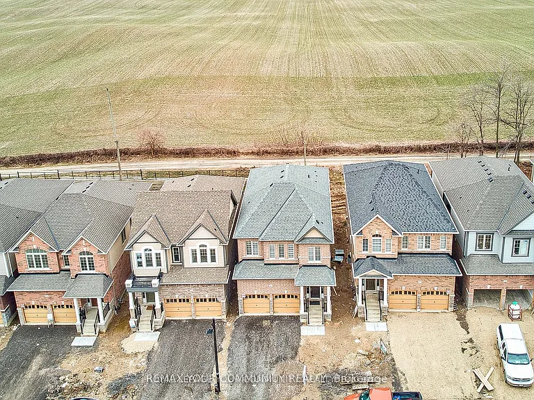 118 Broadacre Dr — Photo 5