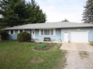 2303 Bloomington Rd, East Peoria, IL 61611