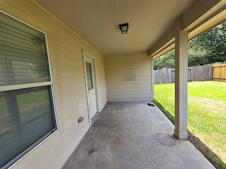 2118 Wildbrook Canyon Ln — Photo 18