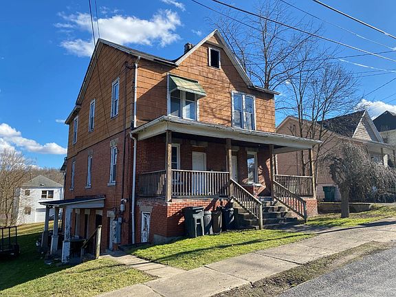2nd image of 906 Virginia Ave