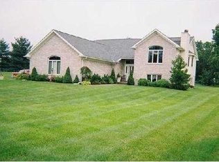 6292 Sequoia Dr, Ypsilanti, MI 48197