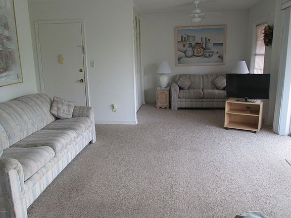 2nd image of 901 S Colonial Ct APT D