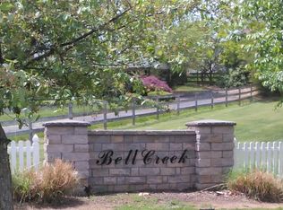 11 Topside Cres, Staunton, VA 24401