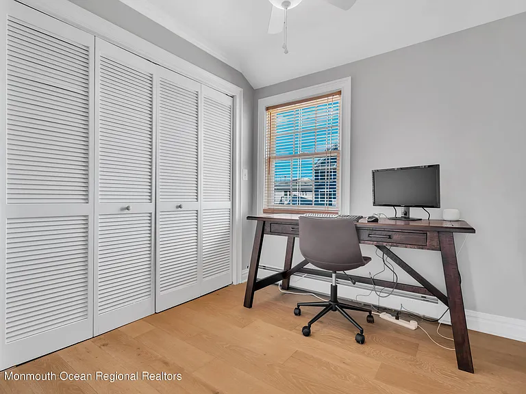 43 Woodhaven Rd — Photo 27