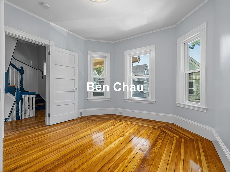 57 Hawthorne St #2B — Photo 6