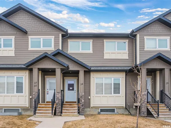 UNIT 24-111 Rosewood GATE N, Saskatoon, SK S7V 0E5