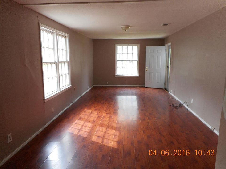 2nd image of 1530 Belwood St