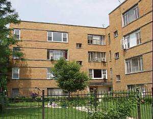 1st image of 2836 W Granville Ave APT 2C